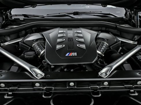 Used 2024 BMW X7 M60i w/ Executive Package AWD/4WD image 18