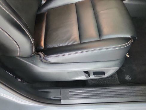 Certified 2023 Nissan Rogue SL image 28