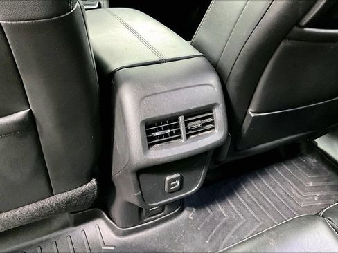 Used 2019 GMC Terrain SLT w/ Preferred Package FWD image 27
