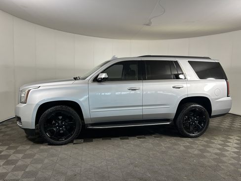 Used 2016 GMC Yukon SLE w/ Convenience Package AWD/4WD image 2