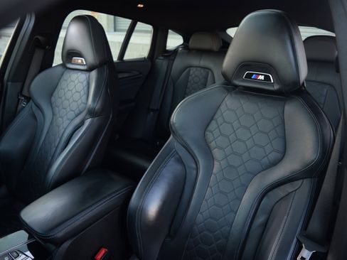 Used 2020 BMW X4 M image 19