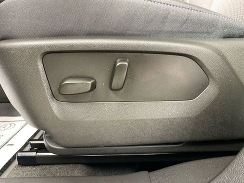 Certified 2023 Buick Envision Preferred FWD image 12