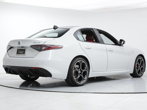 New 2026 Alfa Romeo Giulia w/ Driving Assist Package RWD image 5