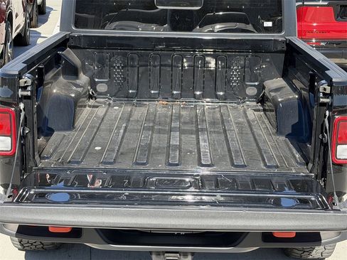 Used 2023 Jeep Gladiator Mojave w/ Trailer Tow Package image 27