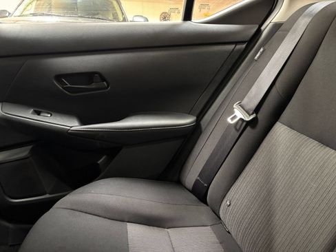 Used 2025 Nissan Sentra SV FWD image 37