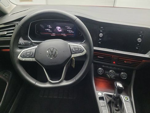 Used 2024 Volkswagen Jetta SEL image 22