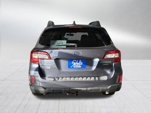 Used 2017 Subaru Outback 3.6R Limited image 6