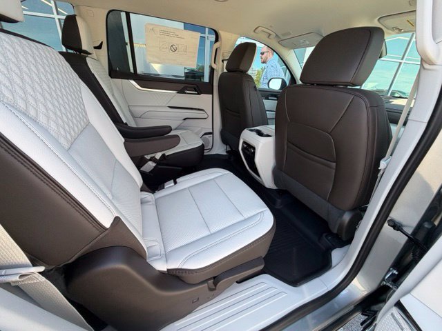 New 2027 GMC Acadia Denali w/ LPO, Floor Liner Package FWD image 17