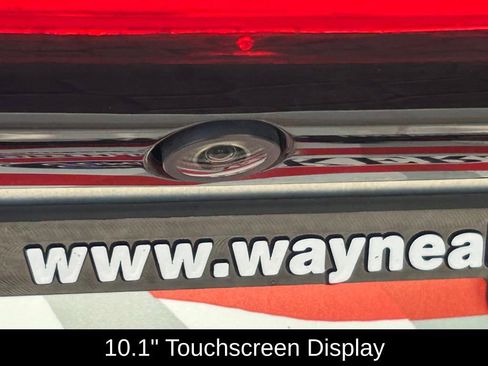 Used 2024 Chrysler Pacifica Touring-L image 21