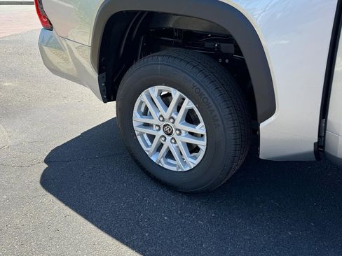 New 2026 Toyota Tundra SR5 image 8