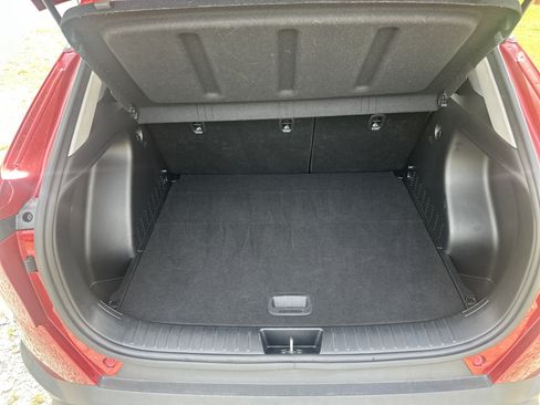 Used 2025 Hyundai Kona SEL FWD image 18