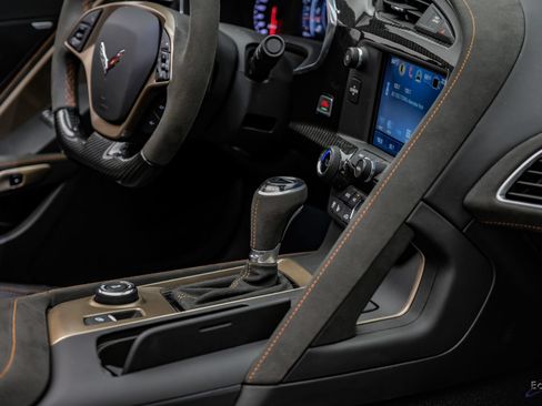 Used 2019 Chevrolet Corvette ZR1 RWD image 66