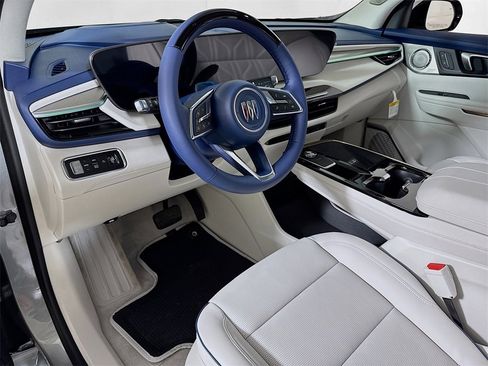 New 2026 Buick Enclave Avenir w/ Super Cruise Package image 5