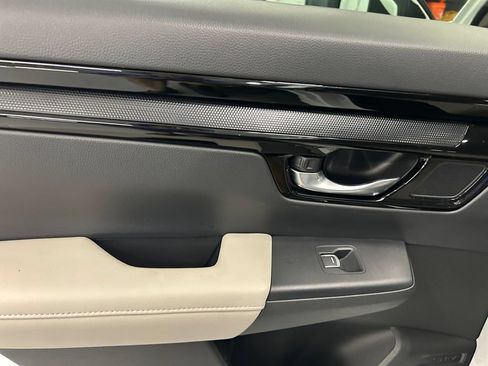 Used 2024 Honda CR-V EX-L image 16