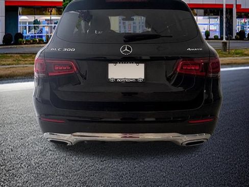 Used 2021 Mercedes-Benz GLC 300 4MATIC image 5