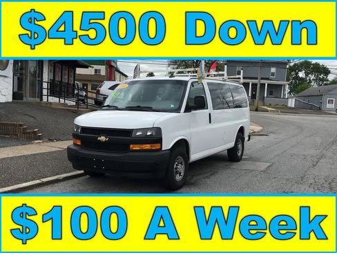Used 2020 Chevrolet Express 3500 LS RWD image 1