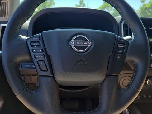 Certified 2025 Nissan Frontier SV w/ SV Convenience Package RWD image 26
