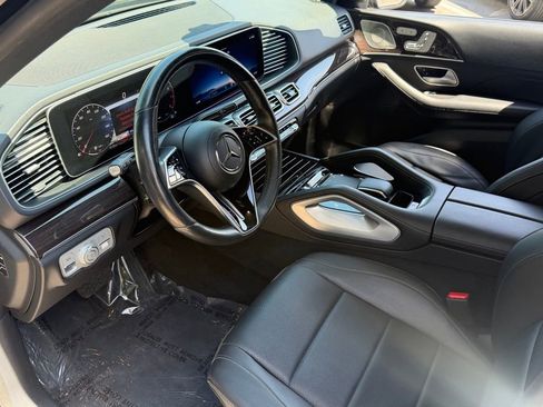 Used 2024 Mercedes-Benz GLE 350 4MATIC w/ 3rd Row Seat Package image 24