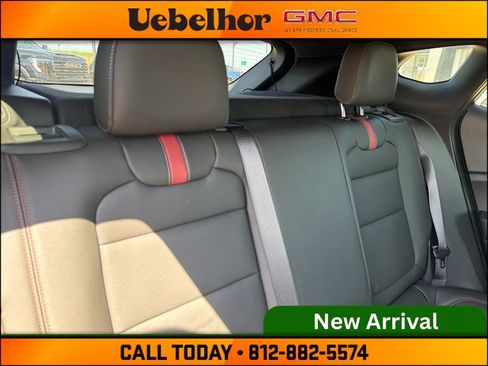 Used 2024 Chevrolet Trax RS w/ Driver Confidence Package FWD image 5