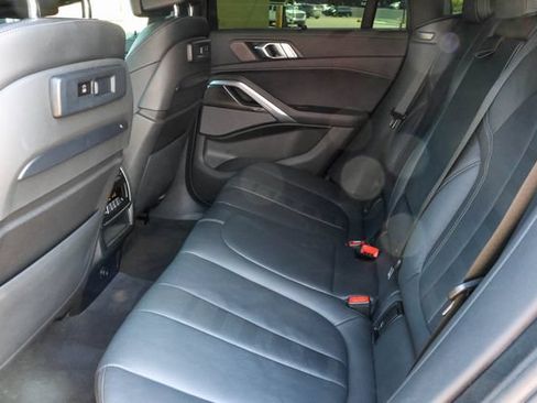 Used 2022 BMW X6 M50i w/ Executive Package AWD/4WD image 18