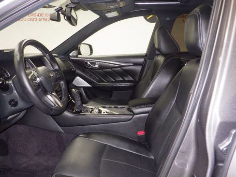 Used 2023 INFINITI Q50 Sensory image 9