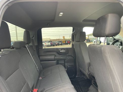 Used 2020 Chevrolet Silverado 2500 Custom w/ Custom Value Package image 25