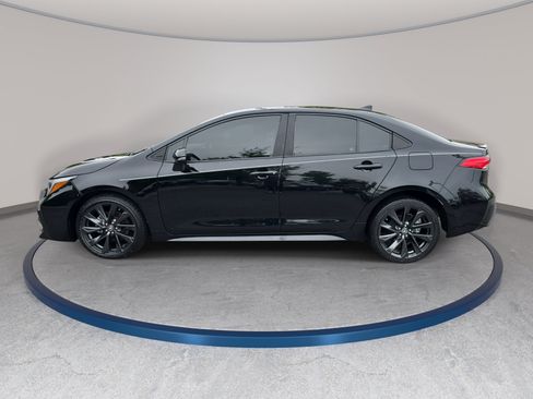 Used 2023 Toyota Corolla SE FWD image 8