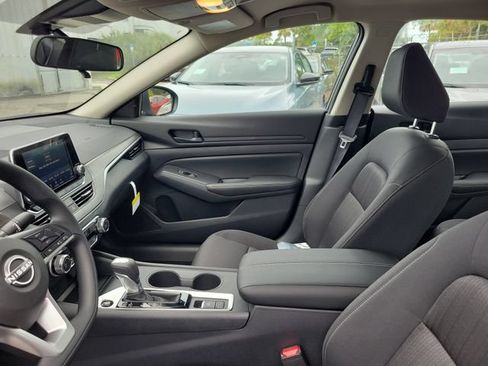 New 2026 Nissan Altima 2.5 SV AWD/4WD image 14