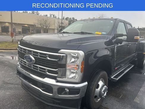 Used 2024 Ford F350 XLT w/ 360-Degree Camera Package image 3