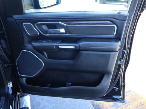 Used 2020 RAM 1500 Laramie image 37