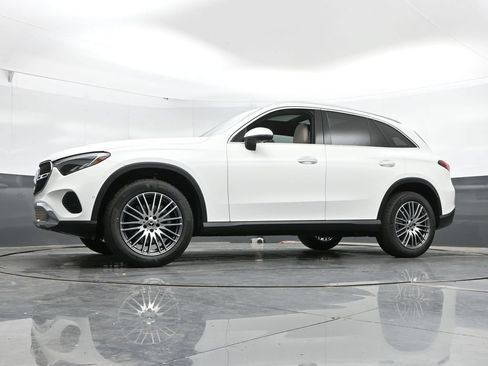 New 2026 Mercedes-Benz GLC 300 4MATIC image 37