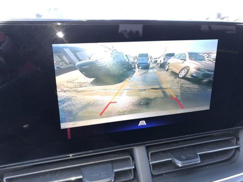 Used 2025 Chevrolet Trax LT image 16