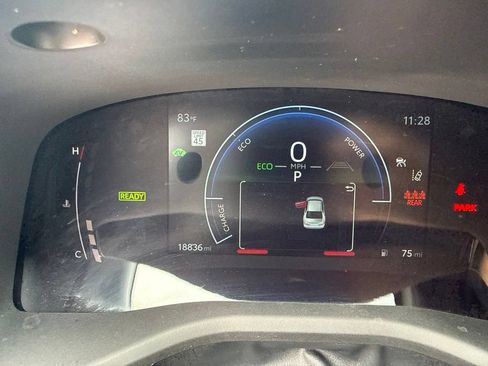 Used 2025 Toyota Camry SE AWD/4WD image 21
