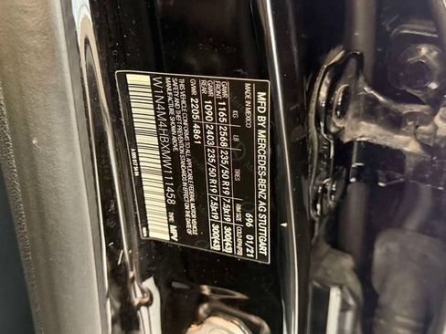 Certified 2021 Mercedes-Benz GLB 250 4MATIC image 19