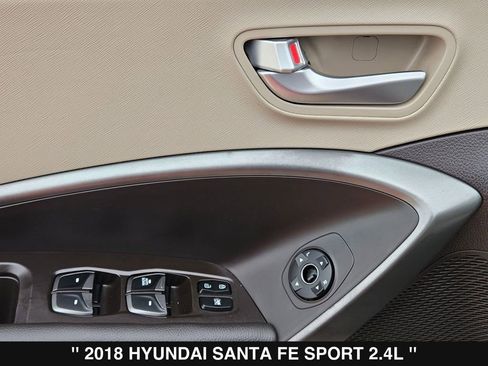 Used 2018 Hyundai Santa Fe Sport FWD image 15