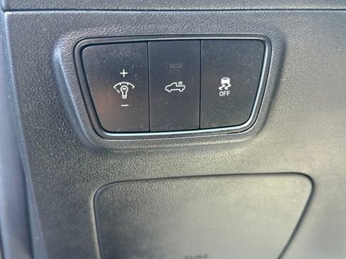 Used 2024 Hyundai Santa Cruz SEL AWD/4WD image 24