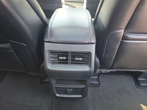 Used 2019 Ford Edge SEL w/ Equipment Group 201A AWD/4WD image 13