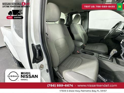 Used 2019 Nissan Frontier S image 30