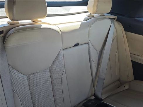 Used 2022 BMW 430i xDrive Convertible w/ Convenience Package image 15