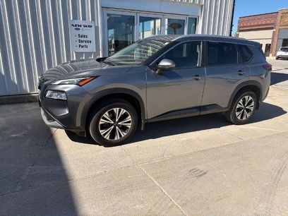 Used 2022 Nissan Rogue SV