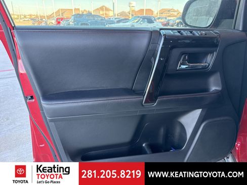 Certified 2022 Toyota 4Runner TRD Off-Road Premium image 13