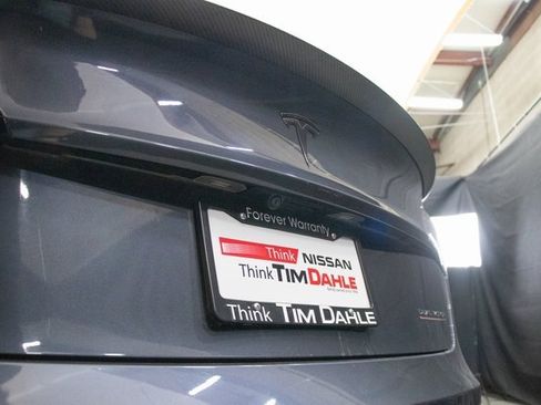 Used 2021 Tesla Model 3 Performance image 12