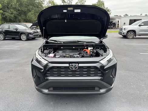 New 2025 Toyota RAV4 XLE AWD/4WD image 38