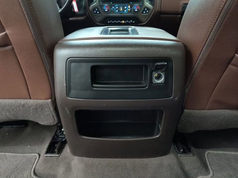 Used 2019 Chevrolet Silverado 2500 High Country w/ Duramax Plus Package image 21