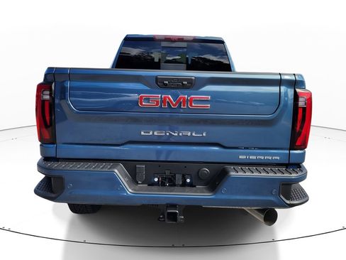 New 2026 GMC Sierra 2500 Denali w/ Denali Reserve Package AWD/4WD image 5