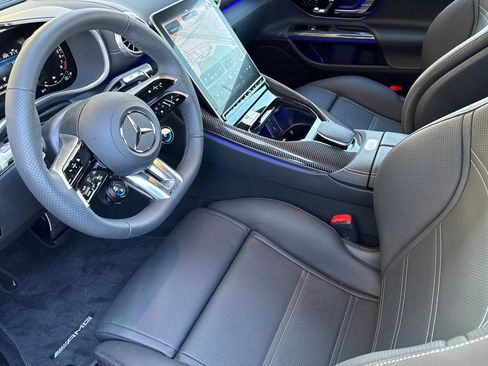 New 2025 Mercedes-Benz SL 63 AMG S e Performance 4MATIC image 4