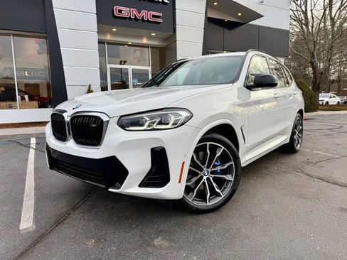 Used 2022 BMW X3 M40i w/ Premium Package image 5