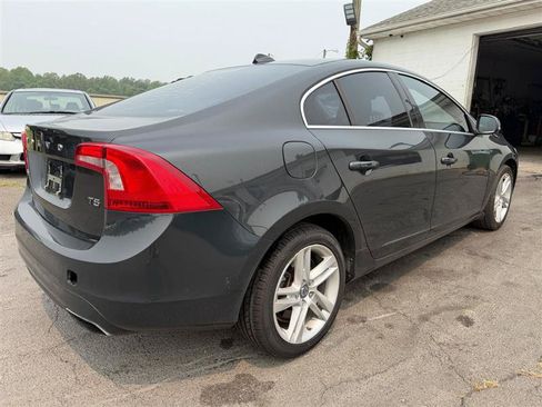 Used 2014 Volvo S60 T5 FWD image 6