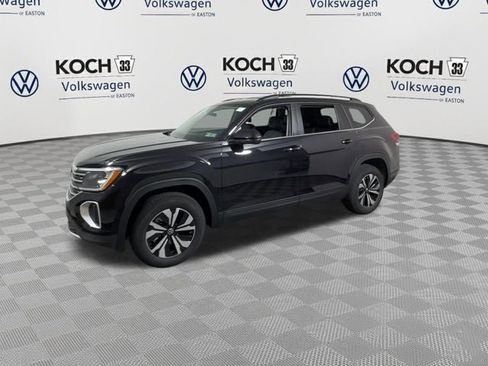New 2026 Volkswagen Atlas SE image 4