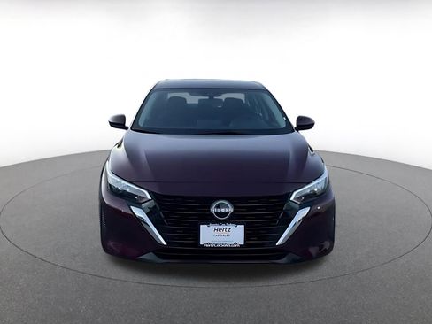 Used 2025 Nissan Sentra SV image 3